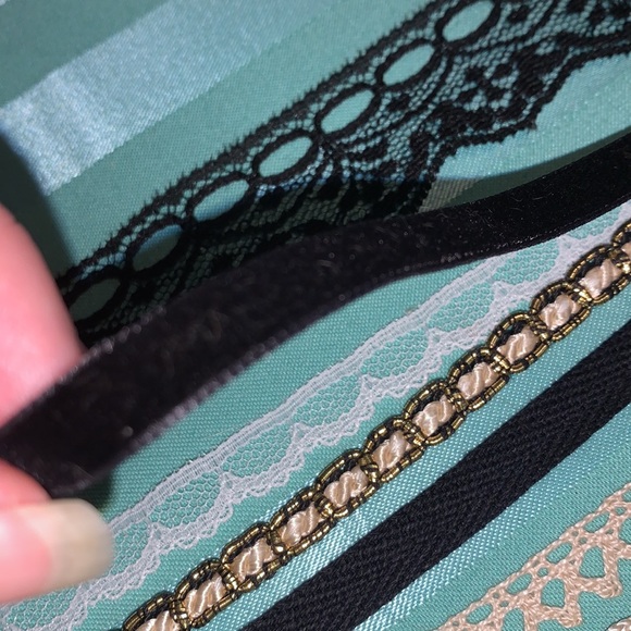 80 yards Vintage Trim for sewing - Picture 3 of 7